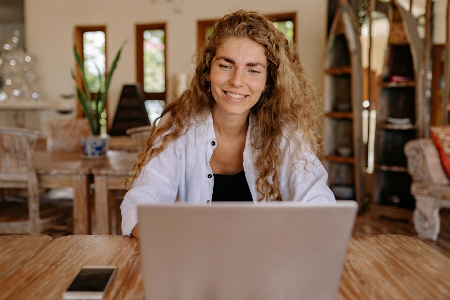 How to Create a Digital Product to Sell Without Guesswork or Burnout