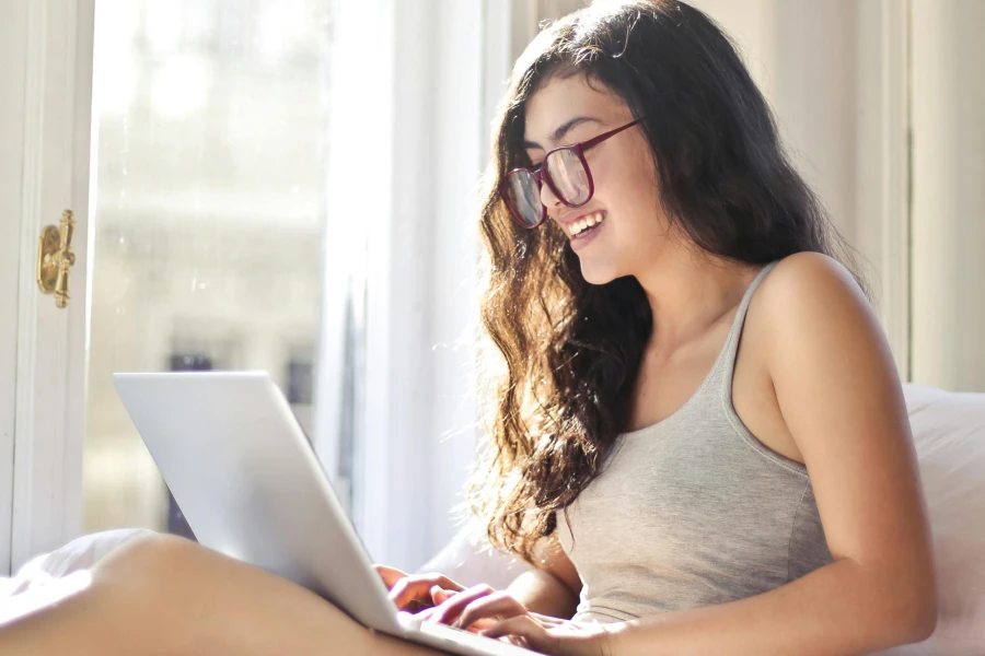 Profitable Digital Product Strategies That Turn Simple Ideas Into Scalable Online Income